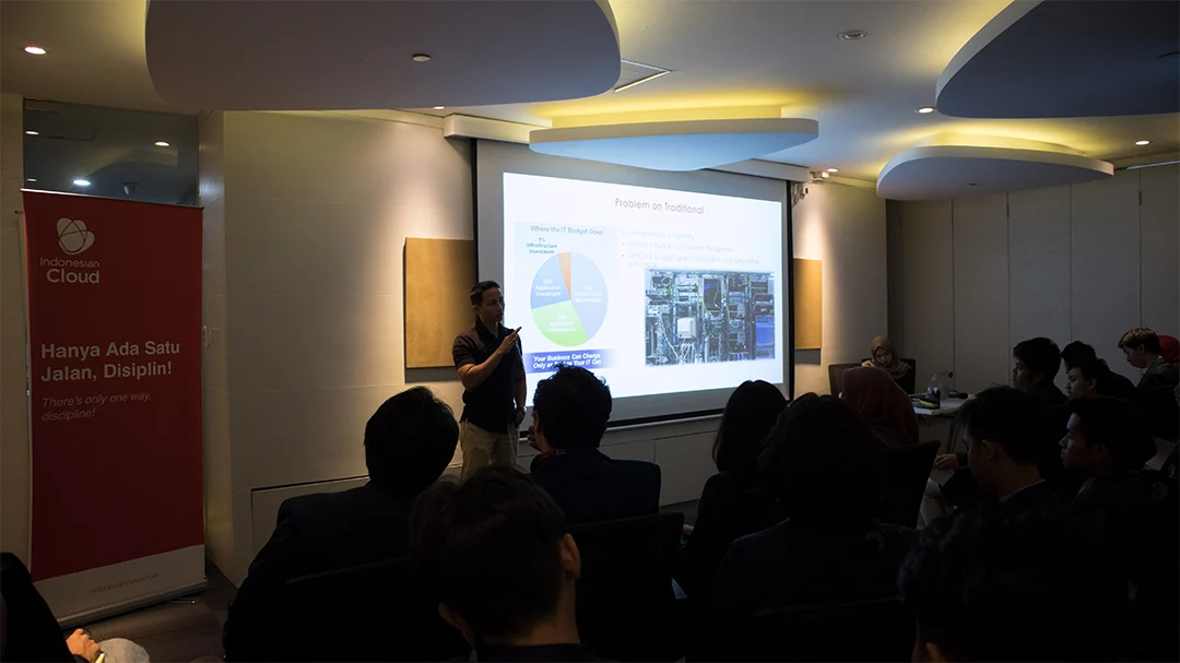 Brawijaya University Cloud Computing Visit at Indonesian Cloud